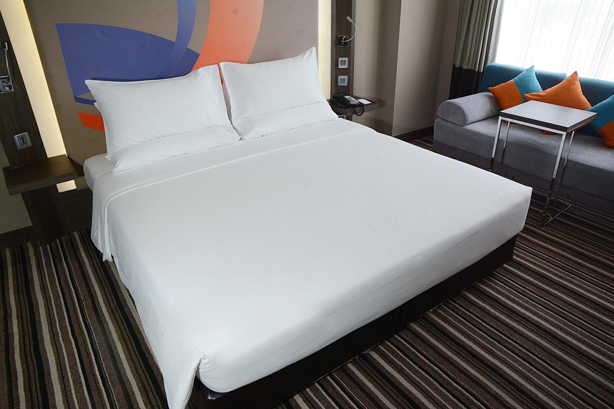 Novotel Bangkok Impact Nonthaburi Habitación foto